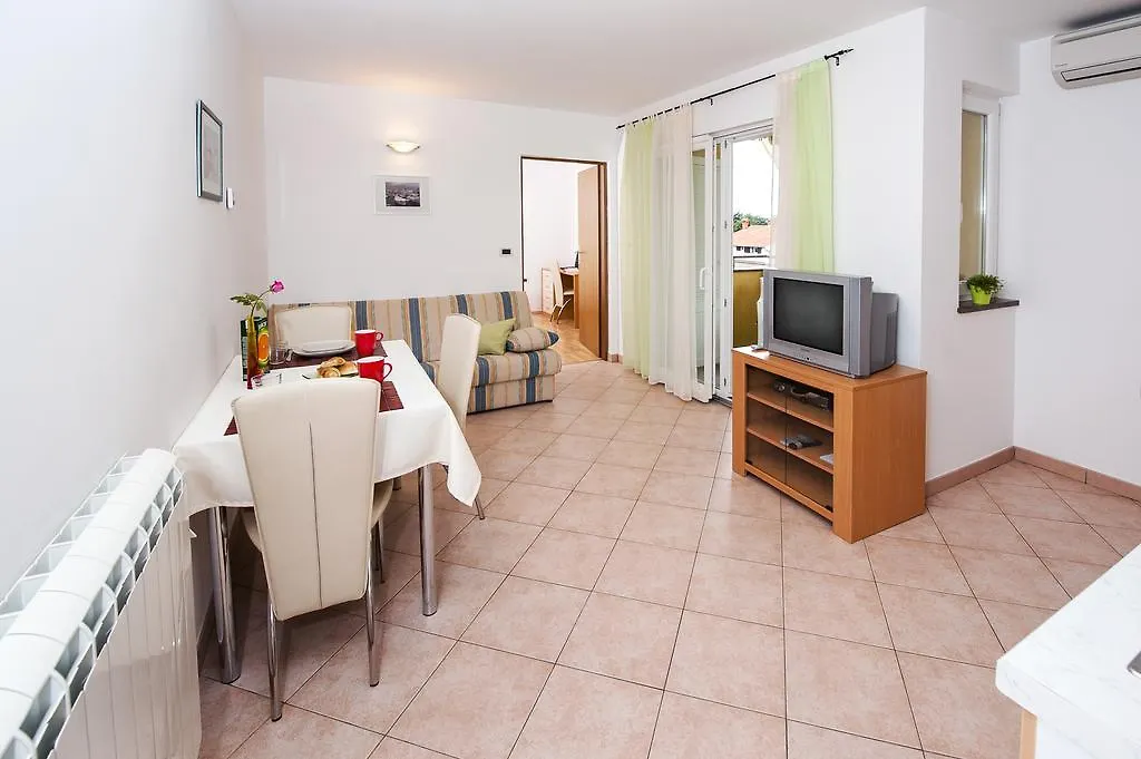 Apartments Davorka Rovinj 0*,
