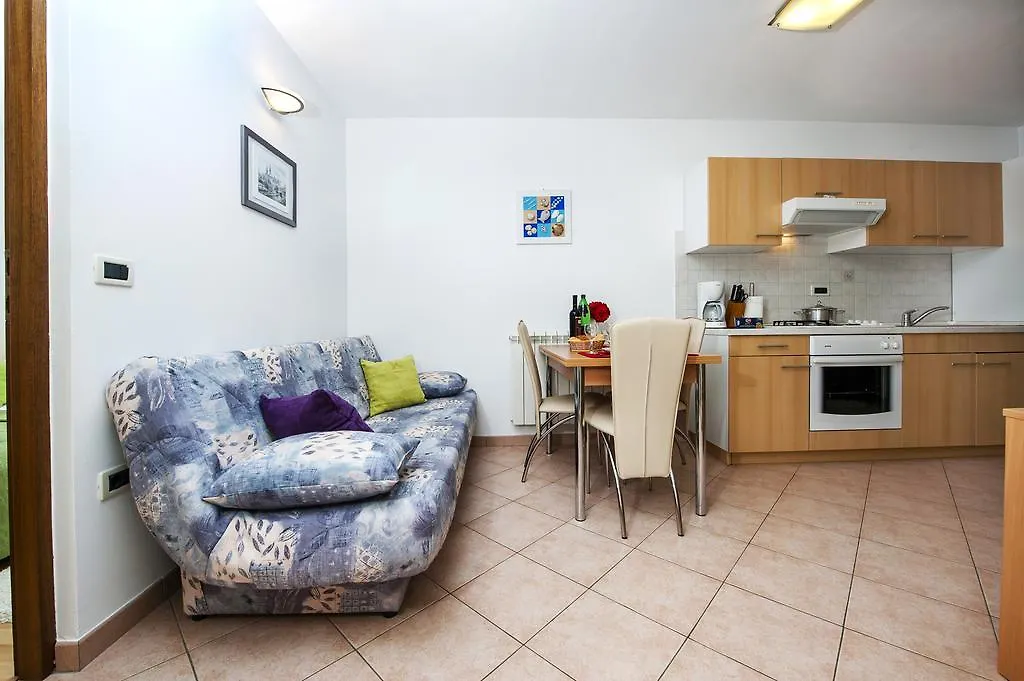 Apartments Davorka Rovinj 0*,  Croatia